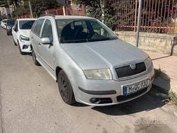 Grigio Usata 2005 Skoda Fabia Station wagon | 600 € (Super prezzo)