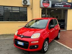 Rosso Usata 2016 Fiat Panda Tre volumi | 5900 € (Buon prezzo)