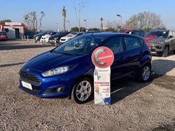 Blu Usata 2014 Ford Fiesta Titanium Tre volumi | 6500 € (Buon prezzo)