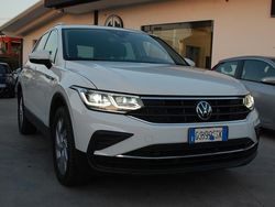 Bianco Usata 2022 VW Tiguan Elegance SUV | 25.990 € (Super prezzo)