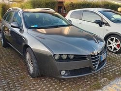 Grigio Usata 2007 Alfa Romeo 159 Station wagon | 2500 € (Cara)