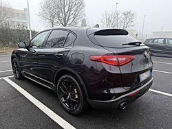 Usata 2022 Alfa Romeo Stelvio Business SUV | 22.900 € (Super prezzo)