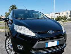 Usata 2011 Ford Fiesta Titanium Due volumi | 5300 € (Buon prezzo)
