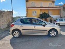 Usata 2007 Peugeot 207 | 4000 € (Cara)