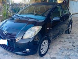 Nero Usata 2008 Toyota Yaris Due volumi | 4500 € (Buon prezzo)