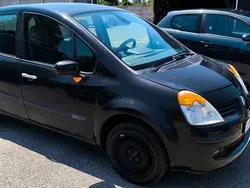 Nero Usata 2006 Renault Modus Luxe Monovolume | 1900 € (Buon prezzo)