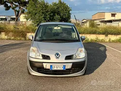 Usata 2011 Renault Modus Monovolume | 2800 € (Ottimo prezzo)