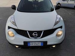 Bianco Usata 2011 Nissan Juke Tekna SUV | 5199 € (Ottimo prezzo)