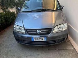 Grigio Usata 2004 Fiat Idea Dynamic Monovolume | 1100 € (Ottimo prezzo)