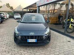 Grigio Usata 2023 Hyundai i10 Prime Due volumi | 14.500 € (Buon prezzo)