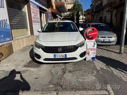 Bianco Usata 2017 Fiat Tipo Lounge Tre volumi | 3950 €