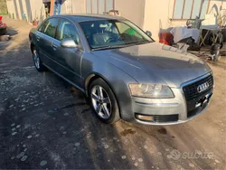 Usata 2009 Audi A8 Tre volumi | 9000 € (Molto cara)