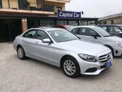 Argento Usata 2017 Mercedes C180 Business Tre volumi | 13.800 € (Ottimo prezzo)