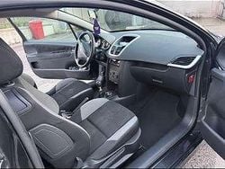 Usata 2008 Peugeot 207 Tre volumi | 1950 € (Ottimo prezzo)