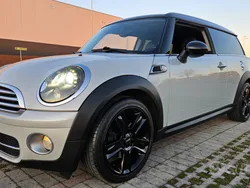 Bianco Usata 2009 Mini Cooper D Clubman Station wagon | 4700 € (Molto cara)
