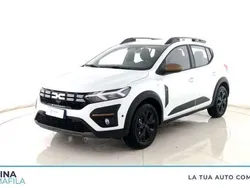 Bianco ghiaccio Usata 2024 Dacia Sandero Extreme Due volumi | 17.200 € (Buon prezzo)