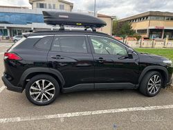 Nero Usata 2024 Toyota Corolla Cross Trend SUV | 28.500 €