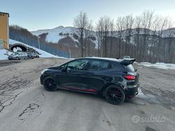 Nero Usata 2017 Renault Clio IV Tre volumi | 14.500 € (Buon prezzo)