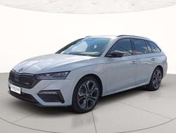 2y bianco luna metallizzato Usata 2021 Skoda Octavia Executive Station wagon | 20.900 € (Buon prezzo)