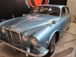 Blu/azzurro Usata 1966 Jaguar 420 Tre volumi | 28.500 €