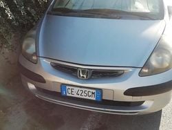 Usata 2002 Honda Jazz Due volumi | 2100 € (Molto cara)