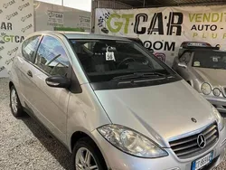 Grigio Usata 2005 Mercedes A150 Avantgarde Coupé | 2999 € (Buon prezzo)