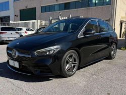 Nero Usata 2021 Mercedes B200 Premium Monovolume | 25.900 € (Cara)