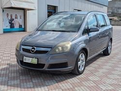 Grigio Usata 2005 Opel Zafira Cosmo Monovolume | 3500 € (Cara)