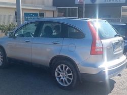 Grigio Usata 2009 Honda CR-V SUV | 5900 € (Buon prezzo)