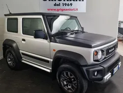 Grigio Nuova 2025 Suzuki Jimny SUV | 41.900 € (Molto cara)
