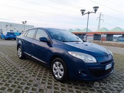 Blu Usata 2010 Renault Mégane III Station wagon | 1500 € (Buon prezzo)