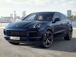Blu moonlight Usata 2022 Porsche Cayenne SUV | 86.000 € (Molto cara)