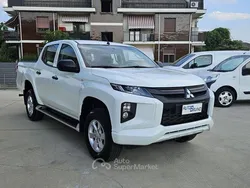 Bianco Usata 2022 Mitsubishi L200 Invite Pick-up | 25.500 € (Super prezzo)