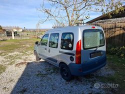 Grigio Usata 2008 Renault Kangoo Tre volumi | 5000 €