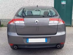 Grigio Usata 2008 Renault Laguna III Techno Tre volumi | 2500 € (Buon prezzo)