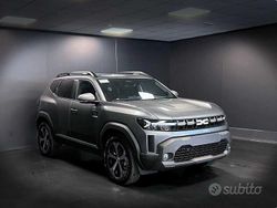 Grigio Nuova 2025 Dacia Duster Journey SUV | 25.400 € (Buon prezzo)