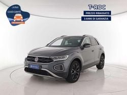 Indium grey metallizzato nero Usata 2023 VW T-Roc Life SUV | 25.000 € (Buon prezzo)