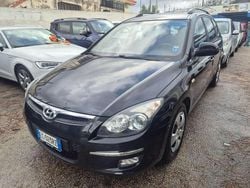 Nero Usata 2010 Hyundai i30 Comfort Station wagon | 2800 € (Ottimo prezzo)