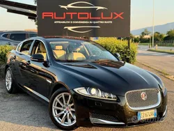 Nero Usata 2014 Jaguar XF Portfolio Tre volumi | 10.990 € (Buon prezzo)
