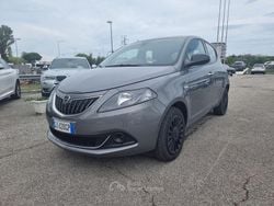 Gray Usata 2022 Lancia Ypsilon S Due volumi | 8800 € (Ottimo prezzo)