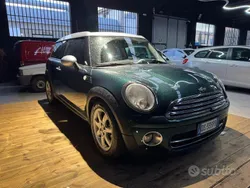 Usata 2009 Mini Cooper Clubman Chili Station wagon | 6400 € (Molto cara)