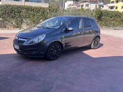 Usata 2010 Opel Corsa Club Tre volumi | 5500 € (Buon prezzo)