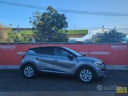 Grigio scuro Usata 2021 Renault Captur Intens SUV | 15.400 € (Ottimo prezzo)