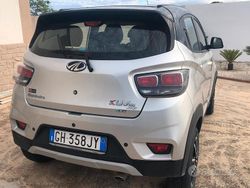 Grigio Usata 2022 Mahindra KUV100 SUV | 10.000 € (Buon prezzo)