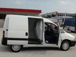 Bianco pastello Usata 2004 Fiat Scudo Furgone | 6890 € (Molto cara)