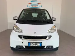 Bianco Usata 2009 Smart ForTwo Coupé Passion Coupé | 4990 € (Buon prezzo)