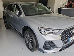 Grigio Usata 2021 Audi Q3 Business SUV | 29.000 € (Buon prezzo)