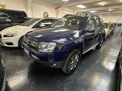 Blu Usata 2017 Dacia Duster Lauréate Station wagon | 7490 € (Buon prezzo)