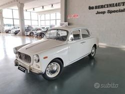 Bianco Usata 1960 Lancia Appia Tre volumi | 7500 €