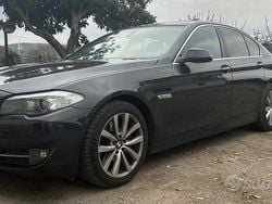 Usata 2011 BMW 530 Luxury Line Tre volumi | 10.000 €